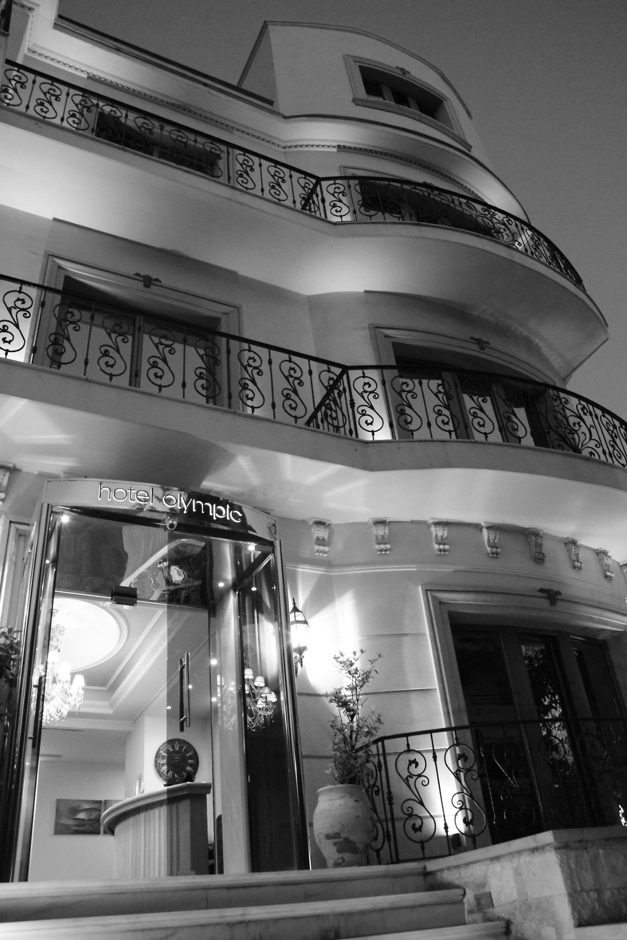 Olympic Fashion Hotels Aten Exteriör bild